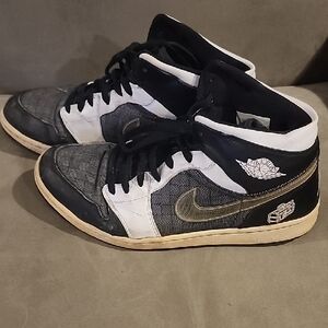 FATHER'S DAY JORDAN RETRO. MEN'S SIZE 11 Style 325514-011